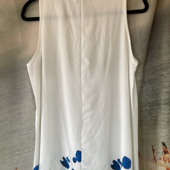 Blue and white tea length dress - Picture 4 of 5